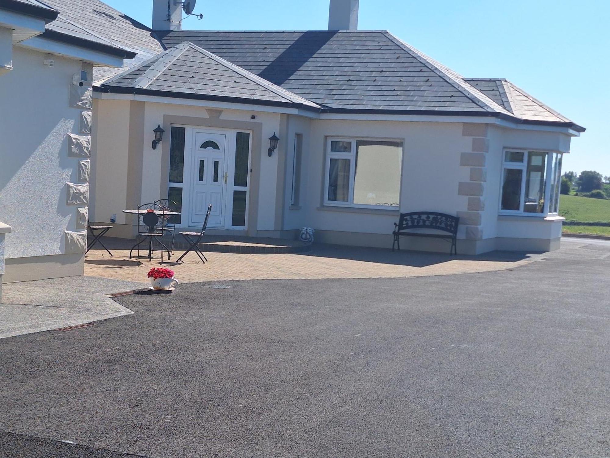 Ballnamona House Cong Exterior photo